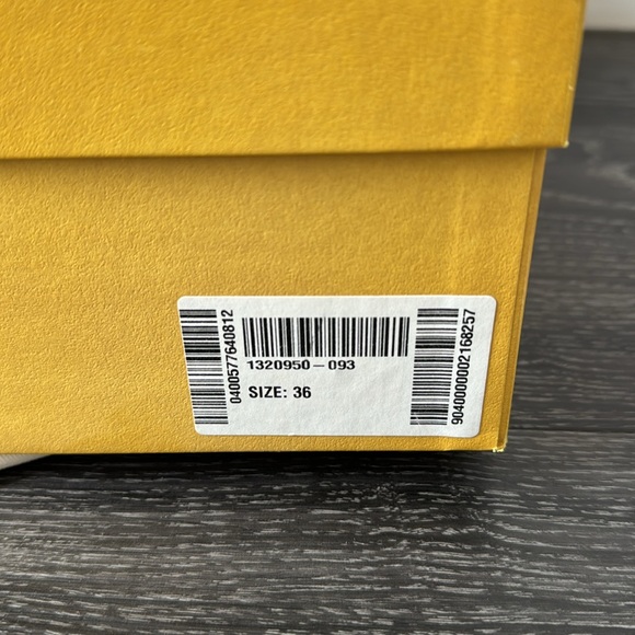 Fendi sandals - Picture 4 of 4